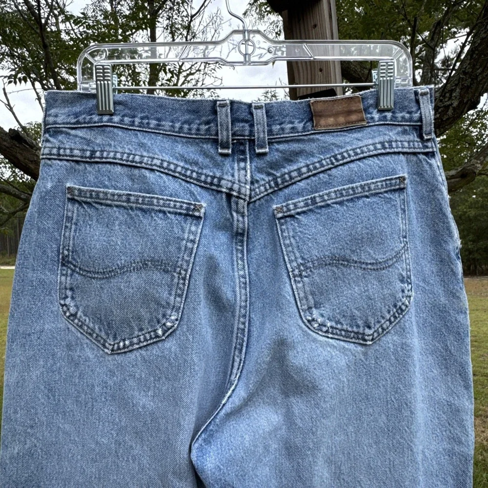 Vintage Lee Jeans Men 36x30 Light Wash Straight Leg Denim Distressed MadeUSA 90s - Picture 3 of 12